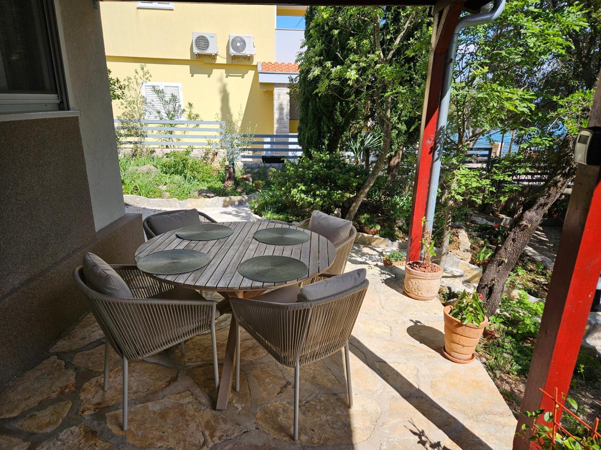 Holiday Home Baricevic Posedarje Εξωτερικό φωτογραφία